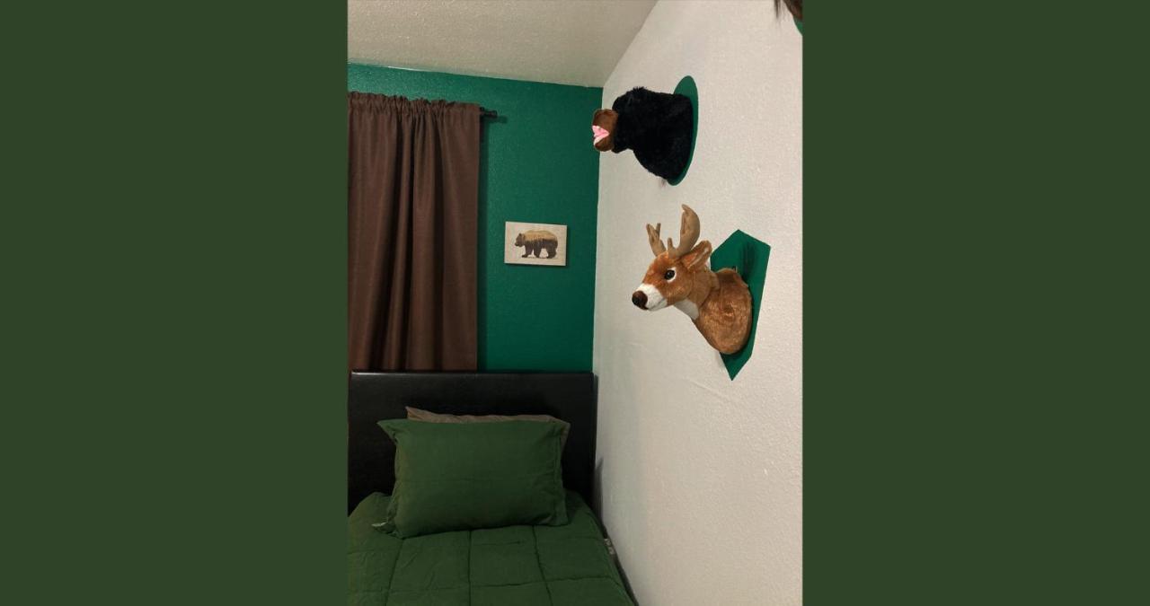 3Bd Cabin Family Fun Arcade Games Fire Pit 5 Min From Lake Fishing Hunting ブロークン・ボウ エクステリア 写真